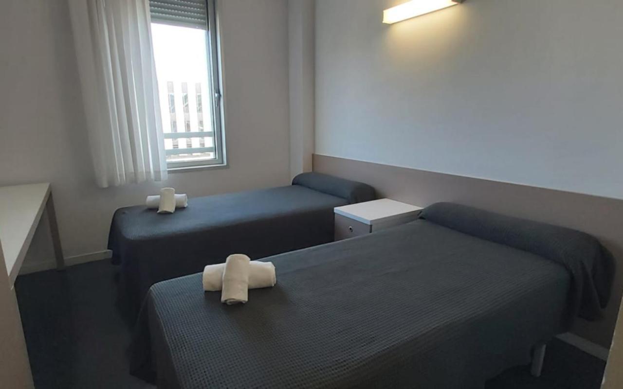Residencia Universitaria Resa Roberto De Nobili Sant Cugat del Vallès Extérieur photo