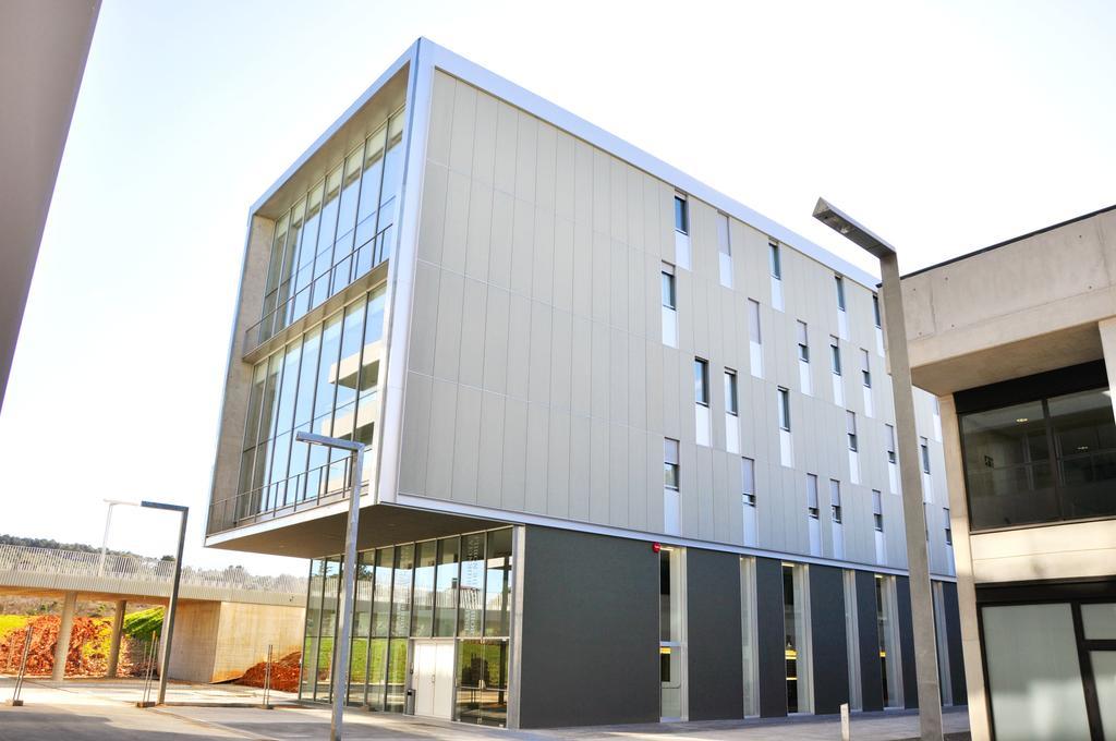 Residencia Universitaria Resa Roberto De Nobili Sant Cugat del Vallès Extérieur photo